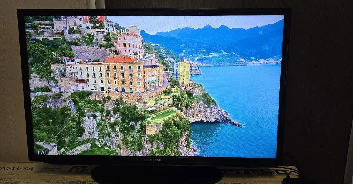Samsung led tv 32"