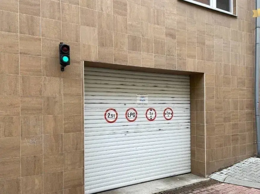 Garazove statie na Beskydskej v Starom meste