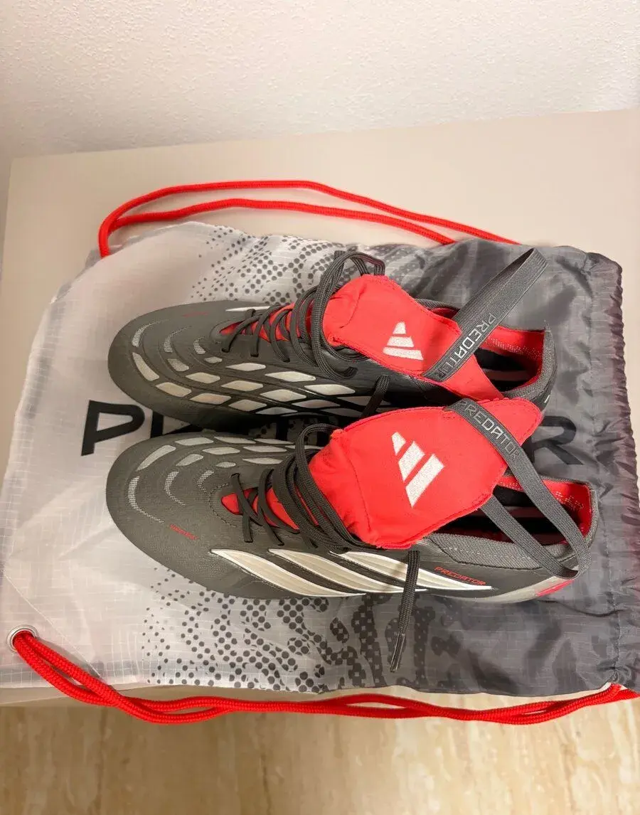 Adidas predator 8uk 42 eu