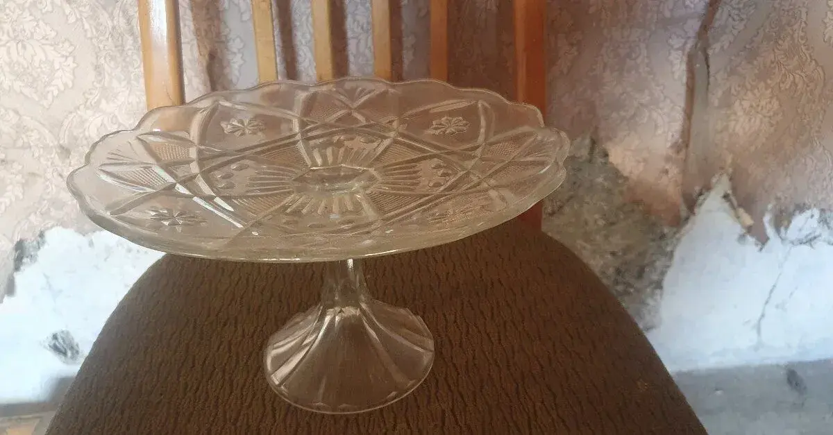 Retro sklenený podstavec na ovocie