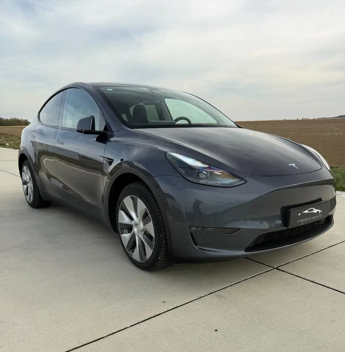 Teslu Model Y MAX RANGE DUAL MOTOR 4x4 AWD , 378kw