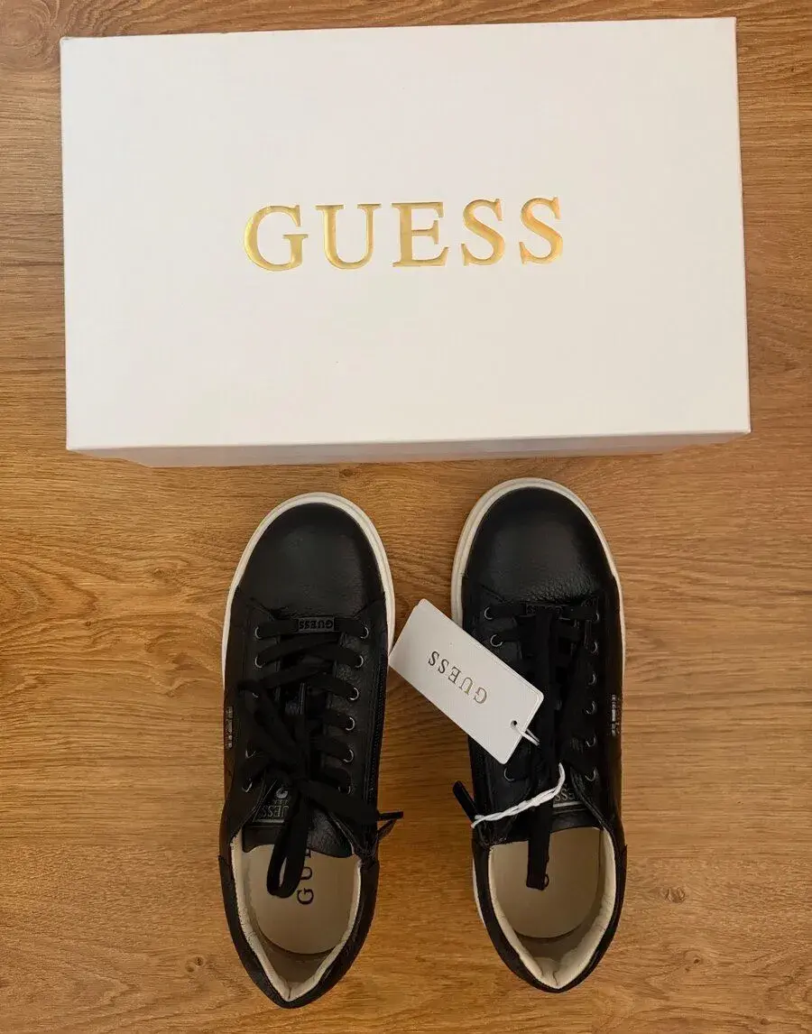 GUESS original tenisky NOVE