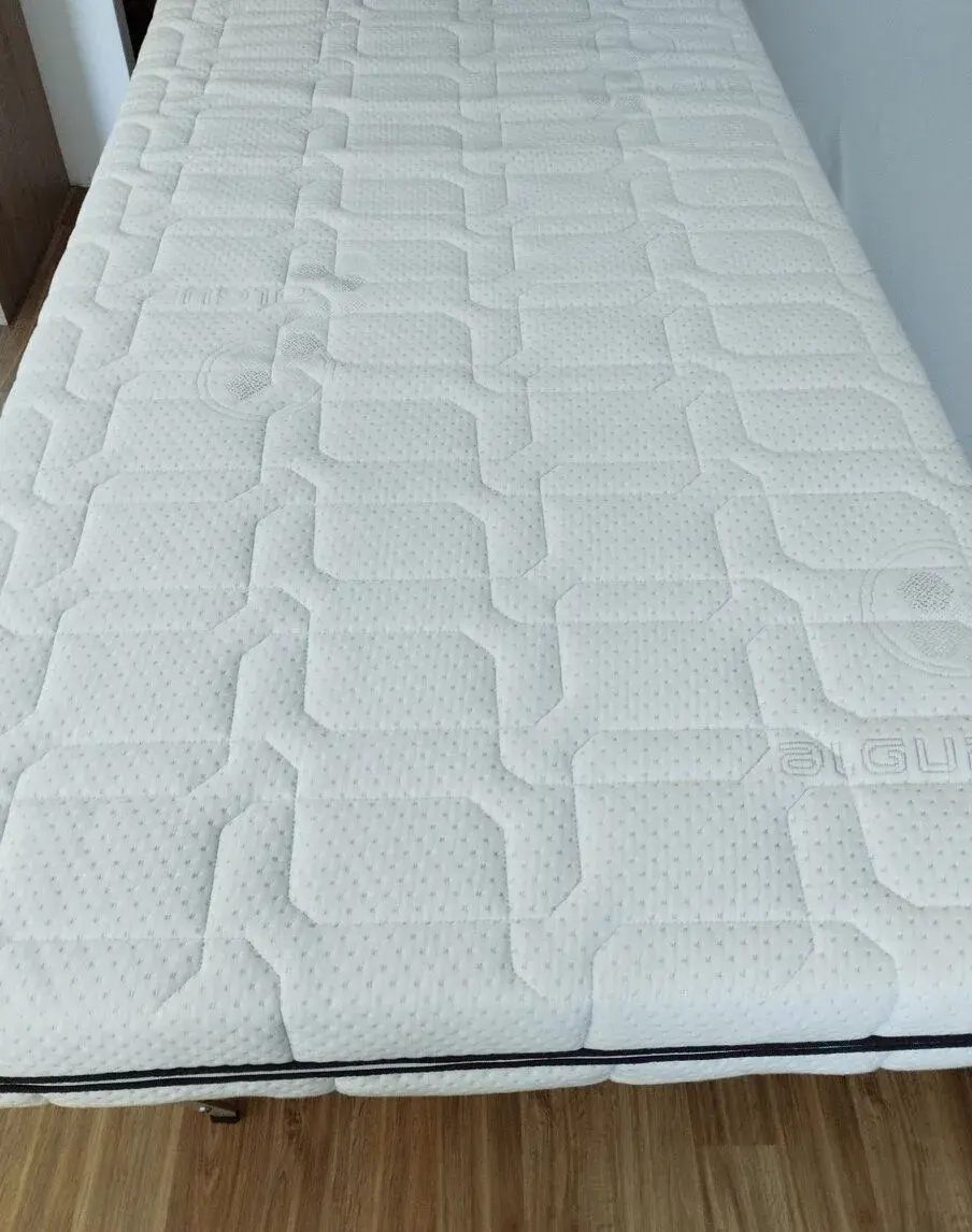 Takmer nepoužívaný matrac Lavender Kokos PLUS 90 x 200