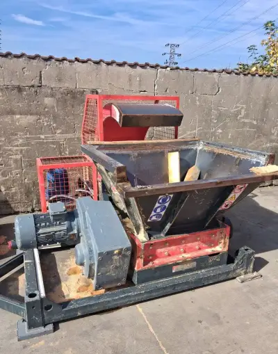 Dvojrotorový drvič DR160P