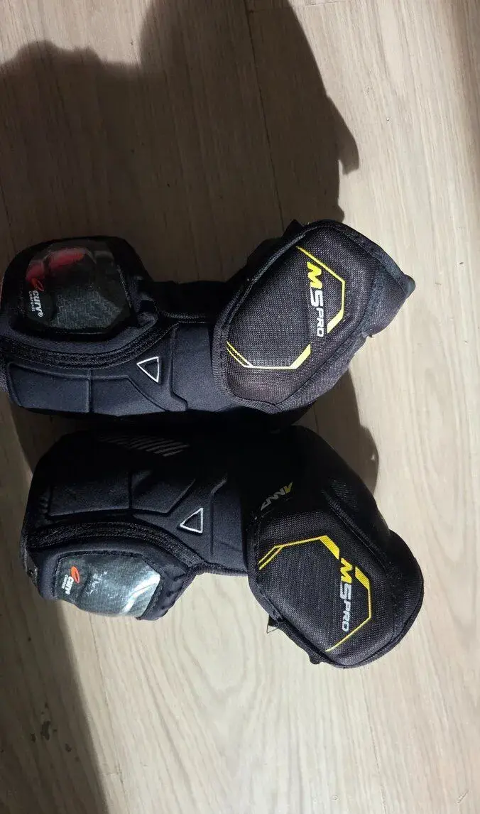 Hokejové lakte bauer supreme M5 PRO