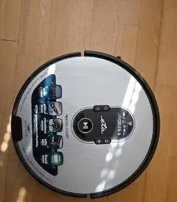 Robotický vysávač eta falco