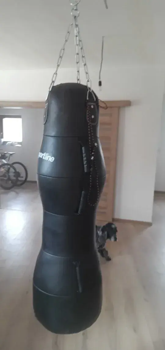 Boxovacie vrece s uchytmi na mma trening