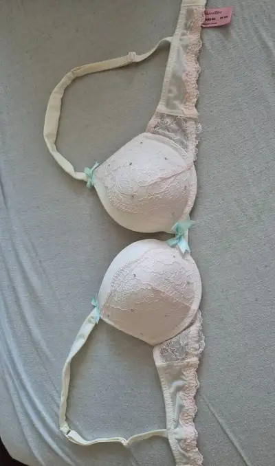Podprsenka Hunkemoller