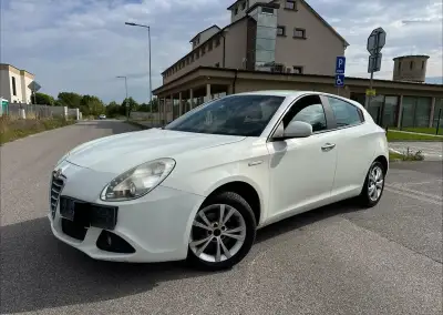 Alfa Romeo Giulietta – 2013