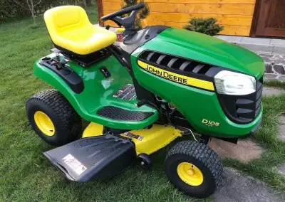 Traktorova Kosacka John deere