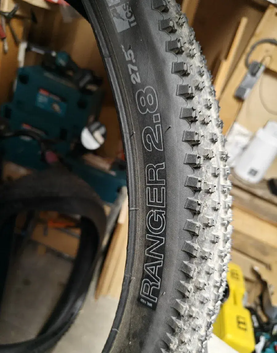 Plášte 27,5" x 2,8" (67-584) WTB Ranger TCS