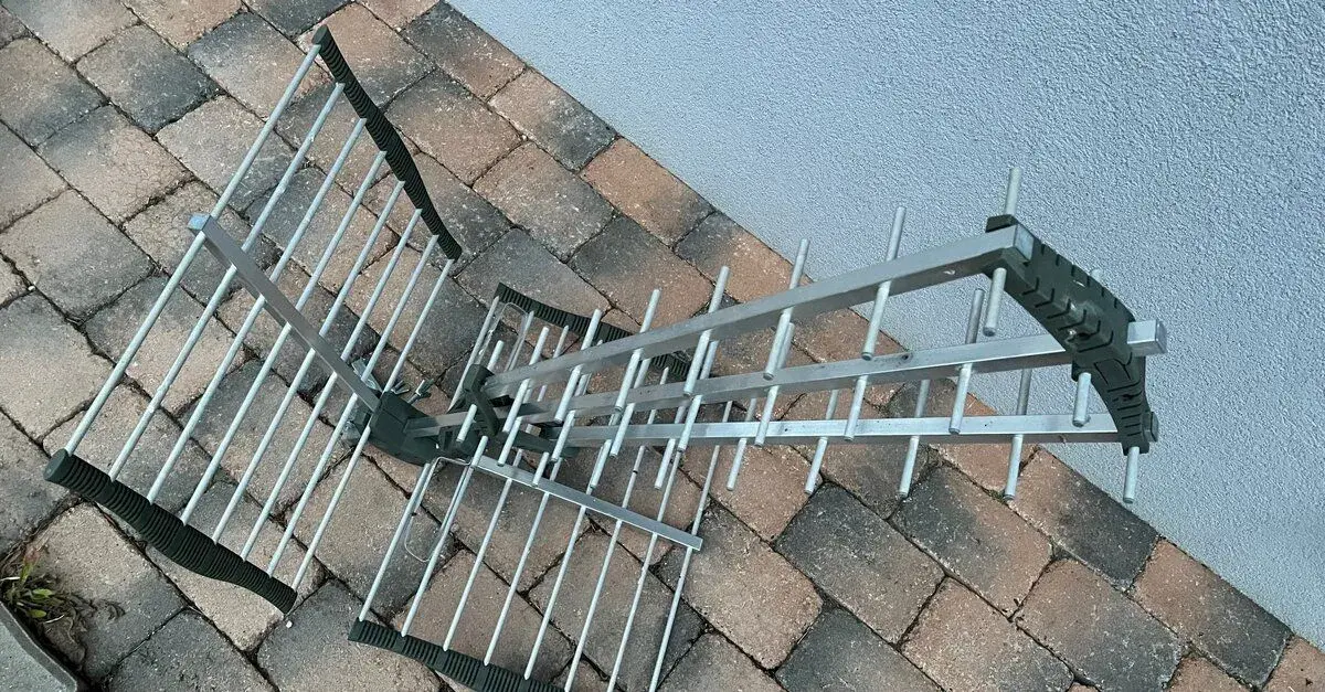 Vonkajsia antena DVB-T2, satelit, konvertor, konzola