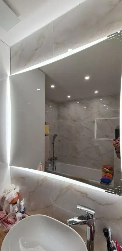 Led zrkadlo do kupelne