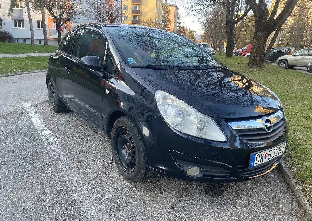 Opel Corsa – 2008, 140 000 km