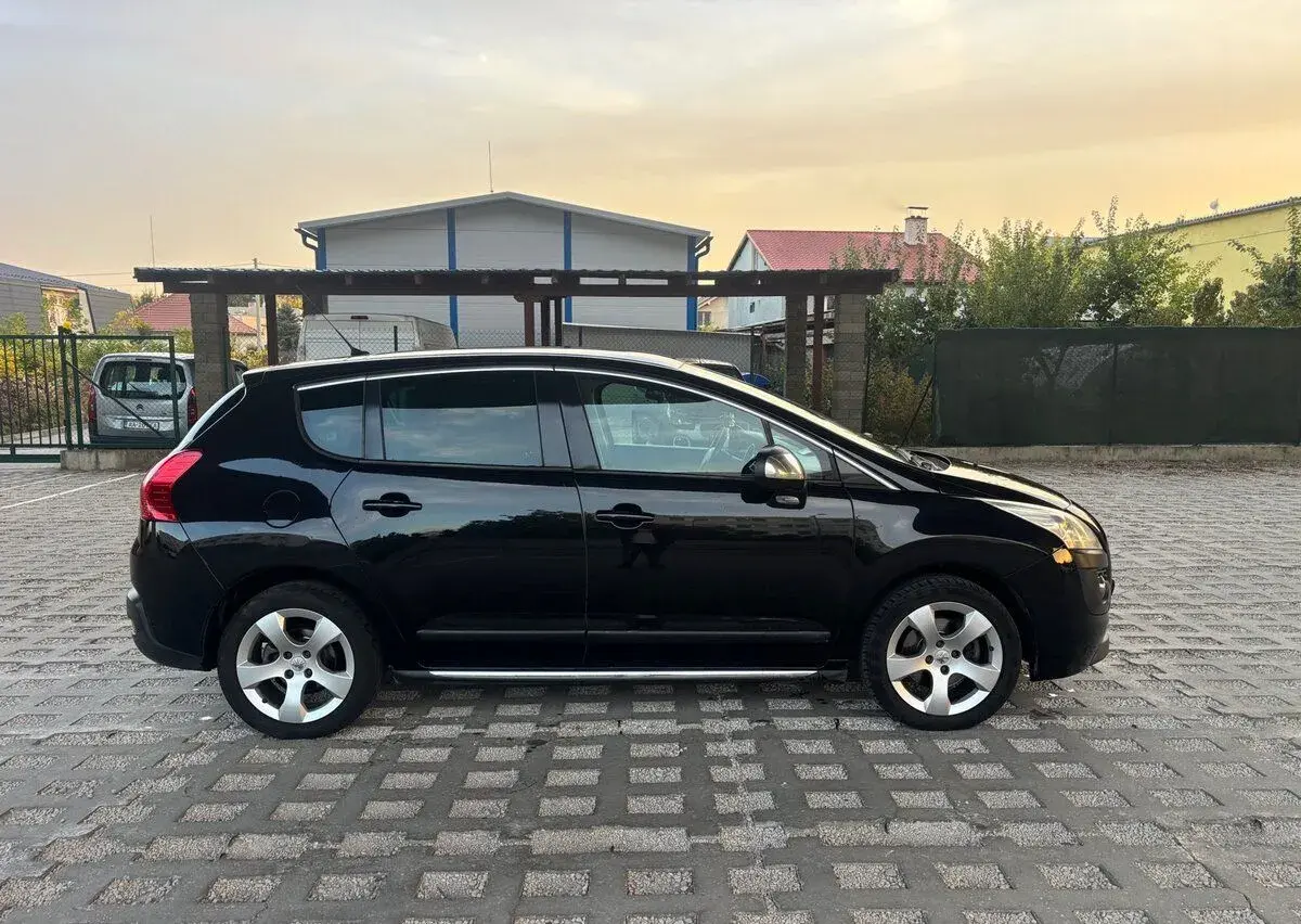 Peugeot 3008 – 2012