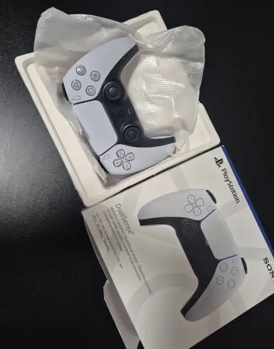 Sony PlayStation 5 DualSense – biely