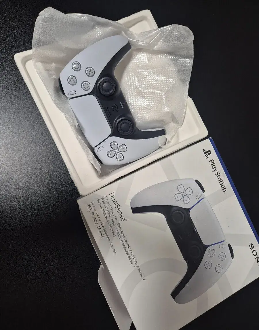 Sony PlayStation 5 DualSense – biely