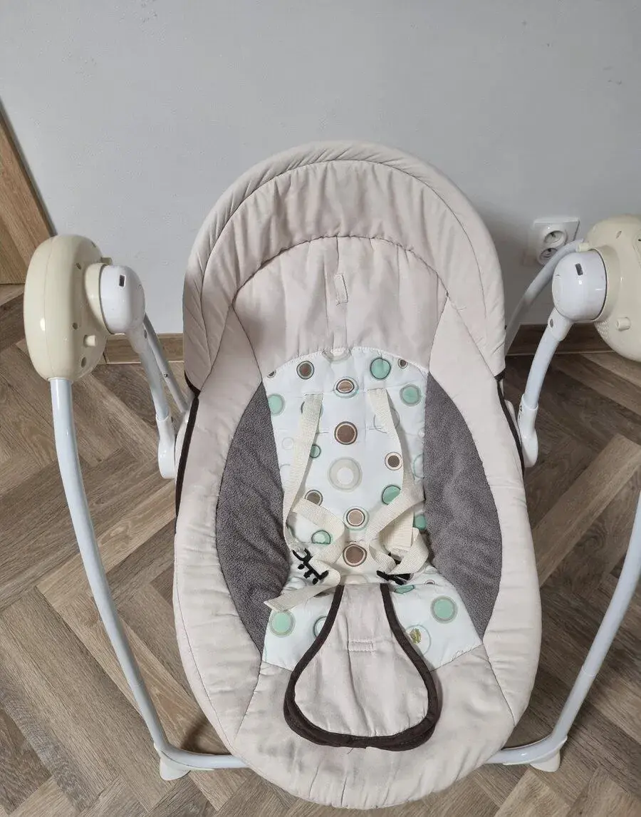 Hojdačka pre deti do 12 kg