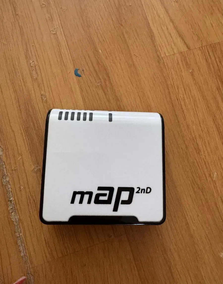 MikroTik mAP 2nD – kompaktný WiFi access point/router