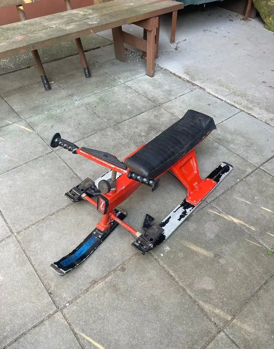Retro boby Skibob Čuk a Gek