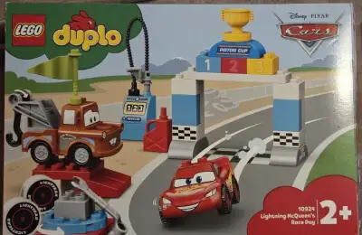 LEGO DUPLO – McQueen a deň pretekov