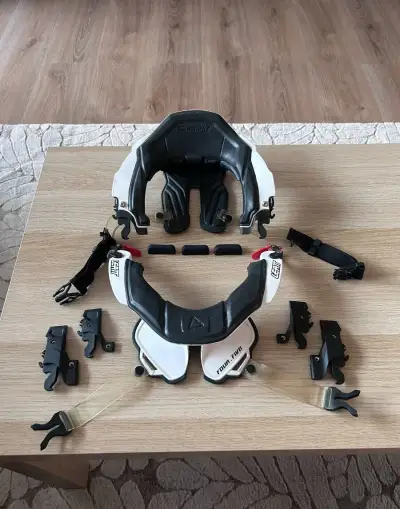 Krčný chránič LEATT 4.5