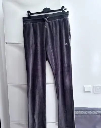 velúrové nohavice Ellesse