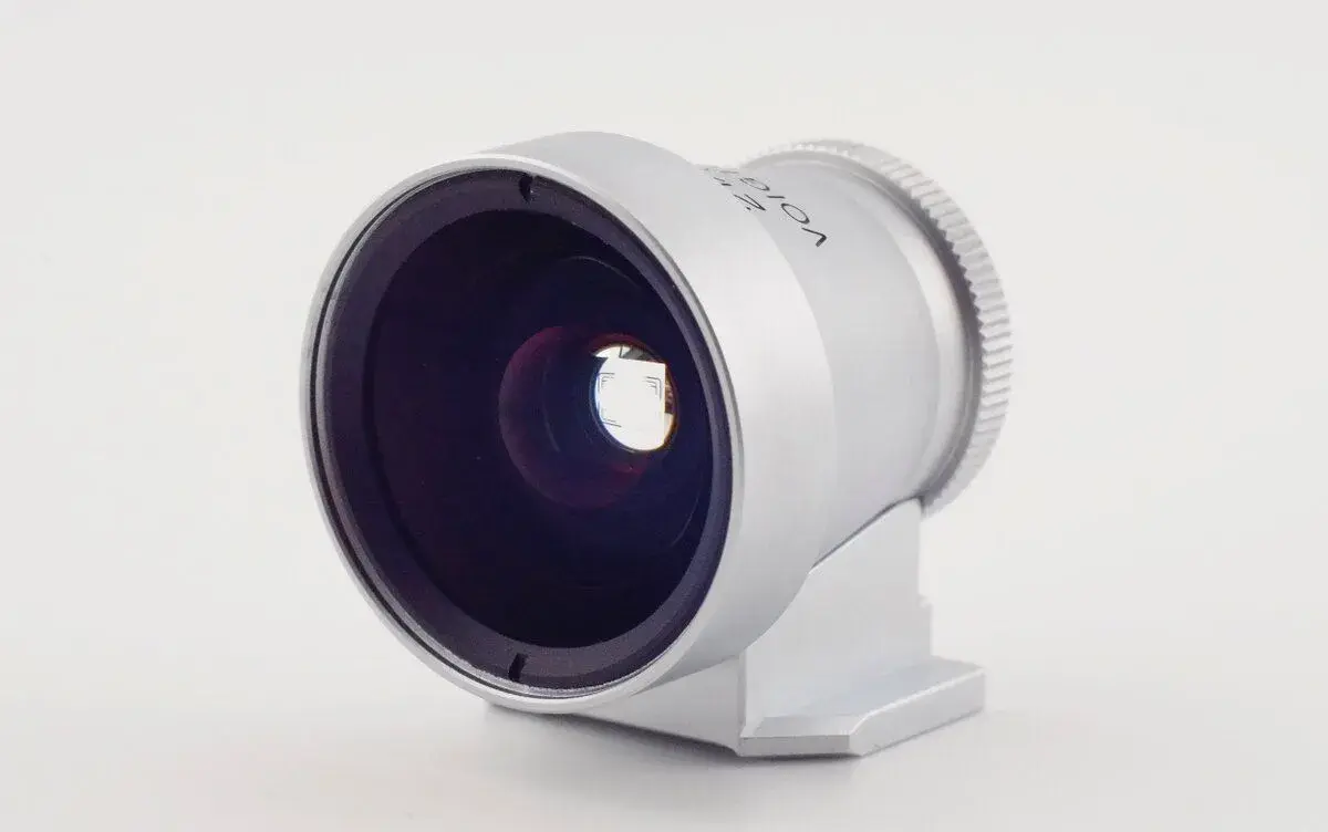 Voigtländer 21/25mm External finder