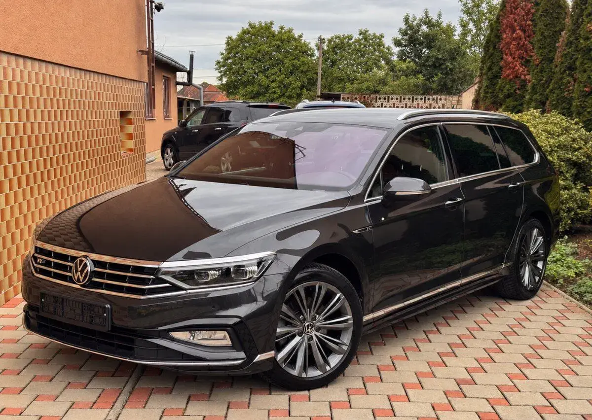 Volkswagen Passat – 2022, 141 000 km