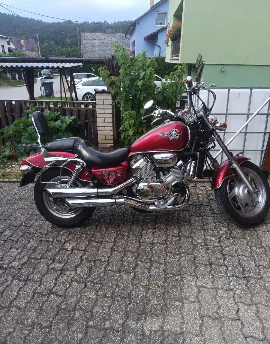 Honda Magna VF750C Typ RC43