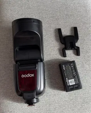 Godox V1Pro C- Canon