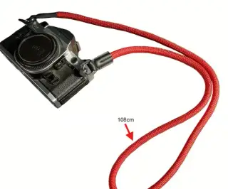 Nový popruh na fotoaparát červenej farby - dĺžka 108 cm