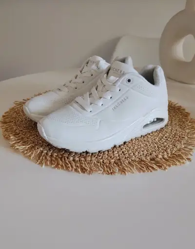 Tenisky Skechers veľkosť 36, vnútorná dĺžka 23cm