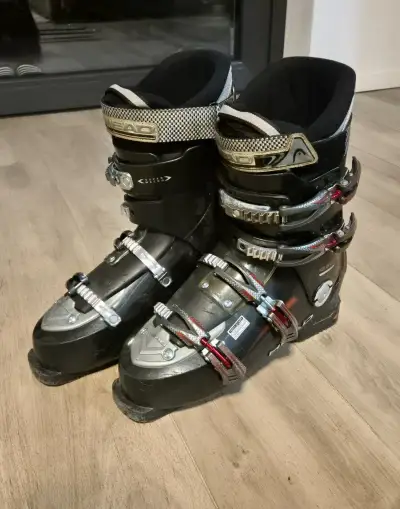 Lyziarky HEAD velkost 45