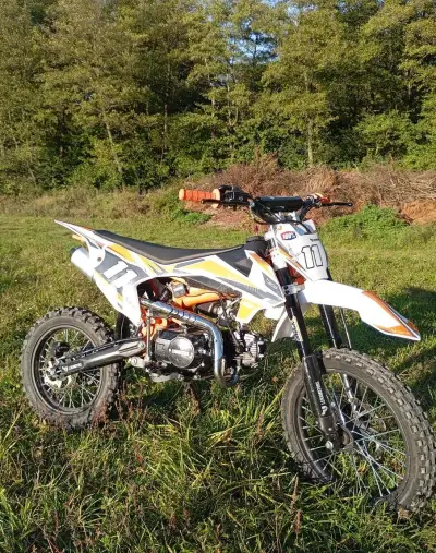 Pitbike Leramotors Shark 125