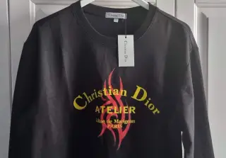 Ch.Dior krásna mikina č.2XL nová