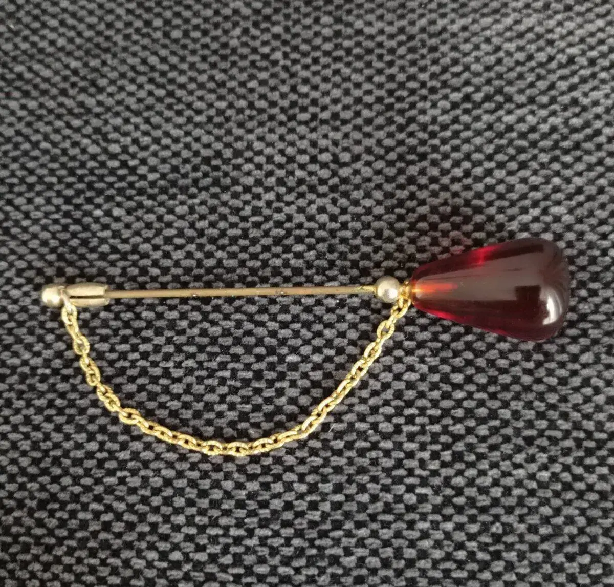 Vintage ihlica do klopy s višňovým jantárom – Cherry amber
