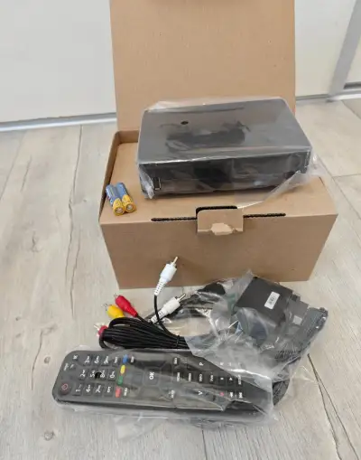 Nový satelitný prijímač kaon mz-52