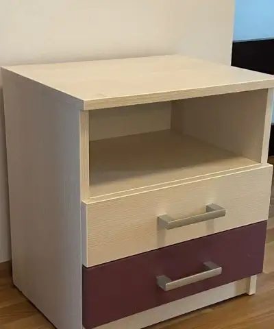 Nočný stolík