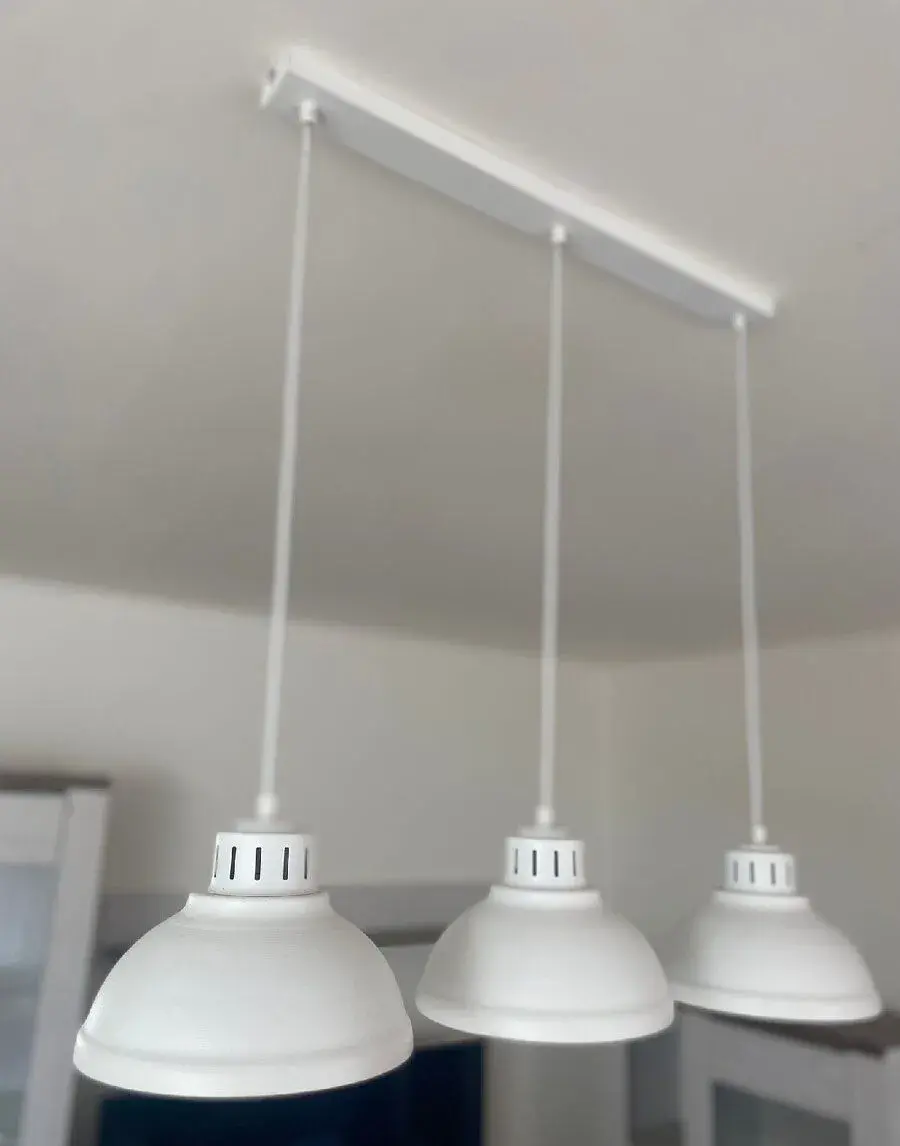 Biele lustre