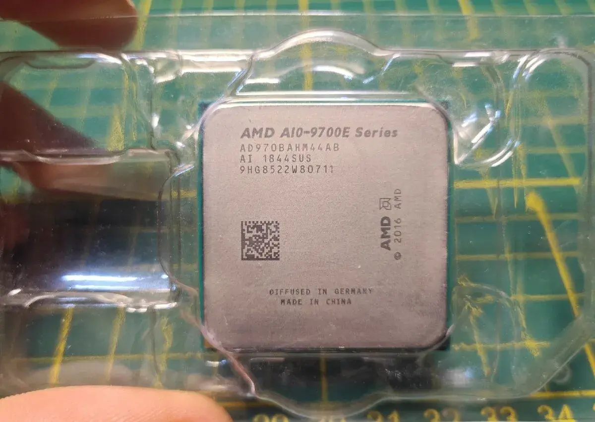 AMD A10-9700E
