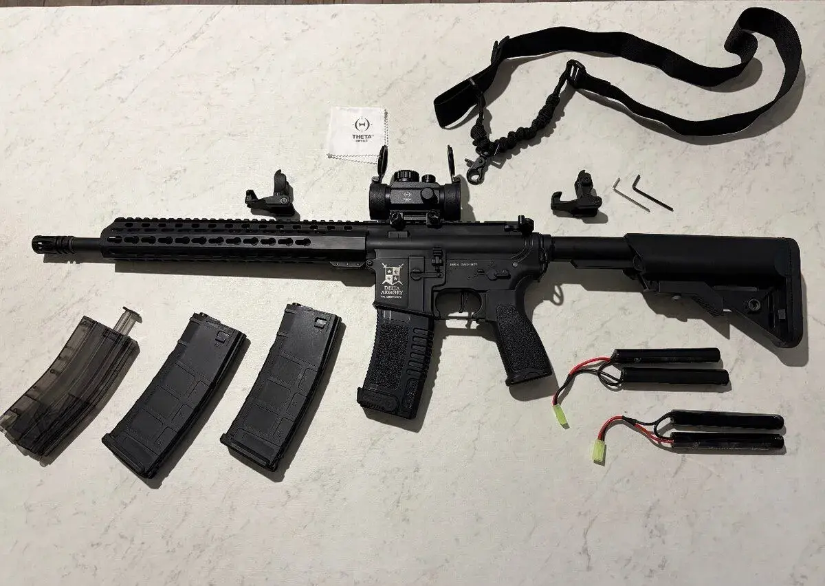 M4/AR15 Delta Armory ALPHA Full Metal + příslušenství