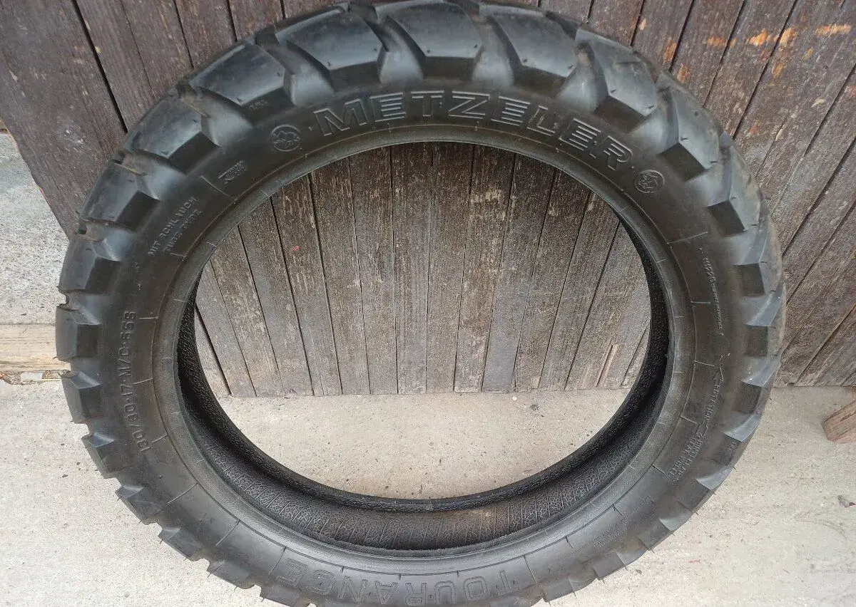 METZELER TOURANCE 130/80-17 M/C 65S