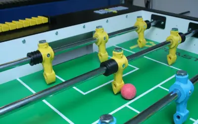 Stolny futbal BRUTUS