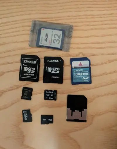 "retro" pamäťové karty SD, M2, MMC a iné
