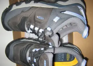 KEEN DRY WATERPROOF vel. 39