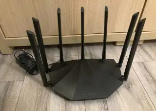 router Tenda AC23 AC2100