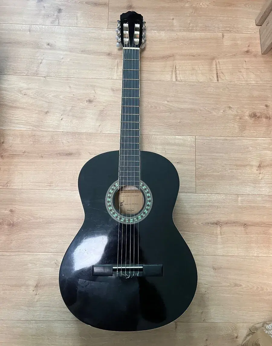 Gitara Harley Benton CG-200 BK