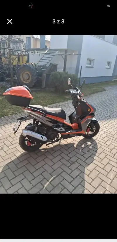 Skuter 125 Adamoto