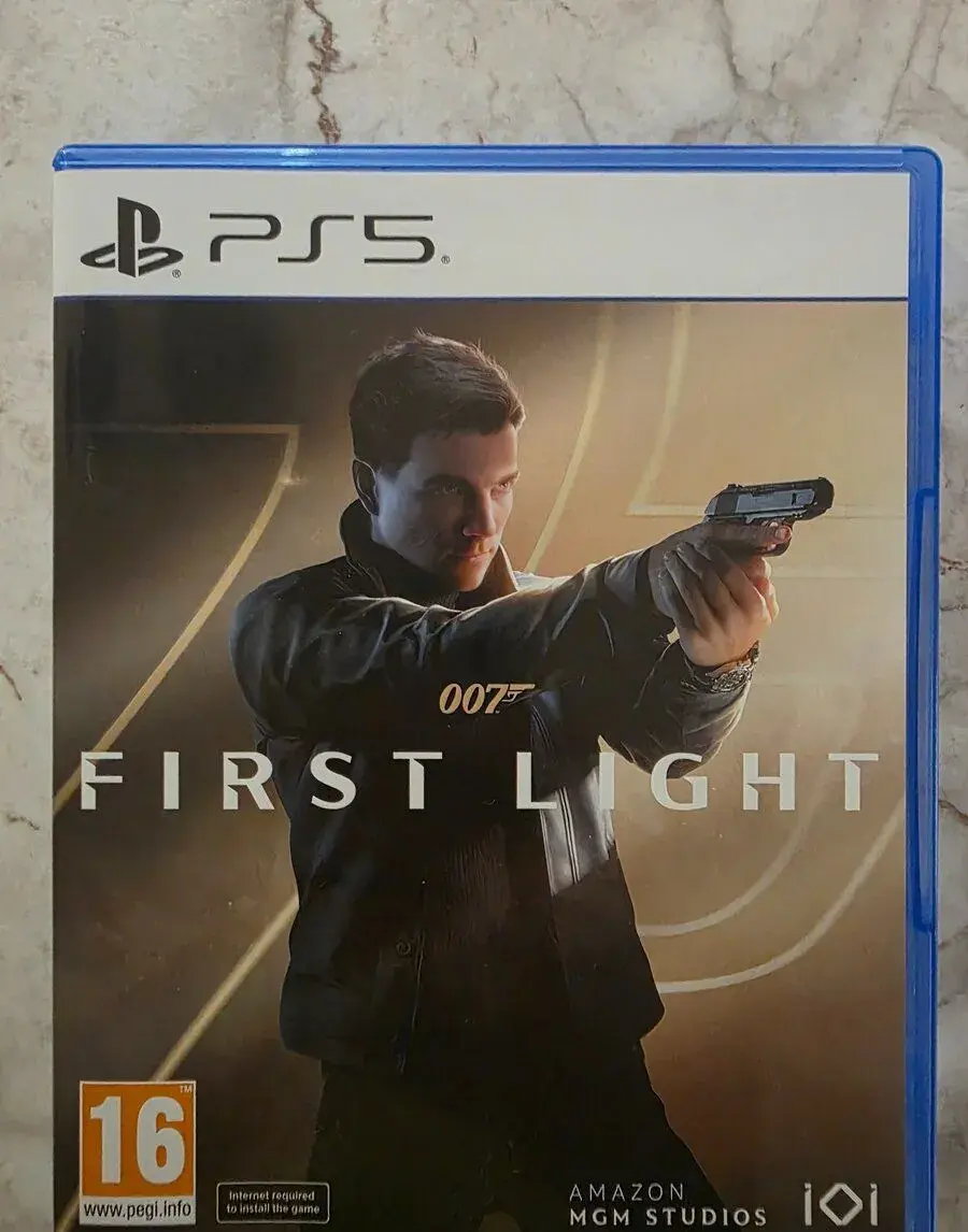 Jame Bond First Light 007 PS5